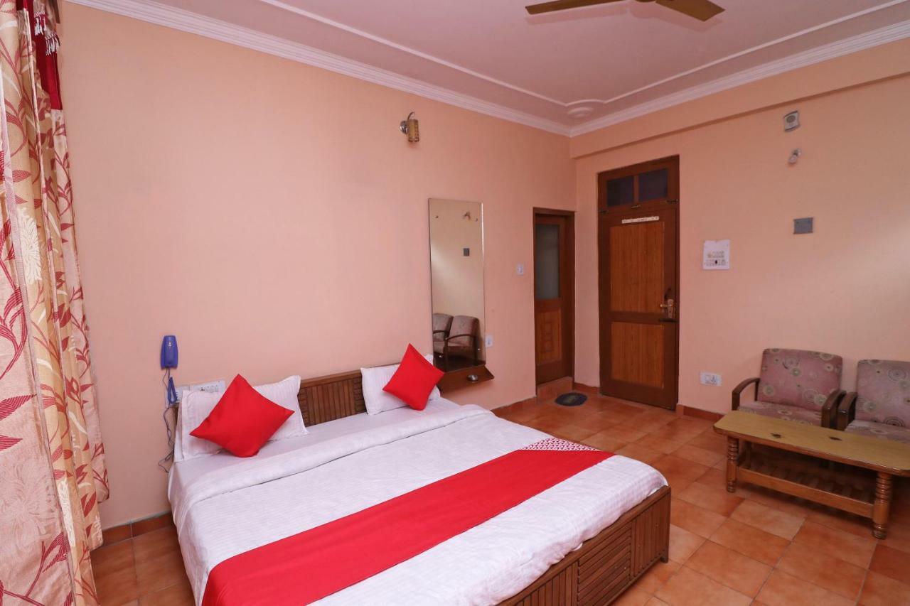 Oyo 30229 Blue Diamond Hotel Kasol Exterior foto